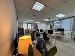 Orchard Shopping Centre (D9), Office #506678331